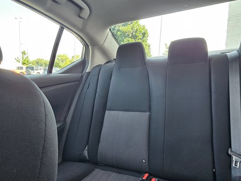 Used 2024 Nissan Sentra SV FWD image 24