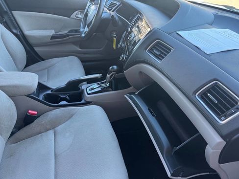 Used 2013 Honda Civic LX image 23