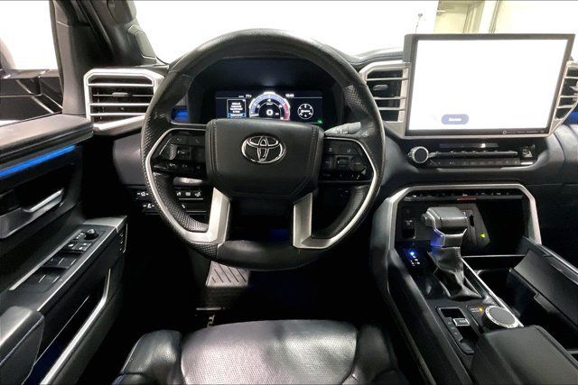 Used 2024 Toyota Tundra Platinum AWD/4WD image 5