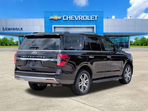 Used 2024 Ford Expedition Limited RWD image 4