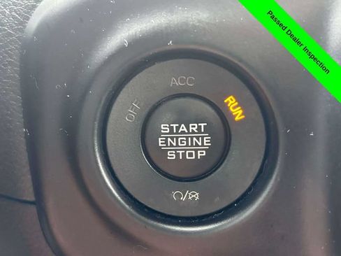 Used 2021 Jeep Gladiator Sport AWD/4WD image 14