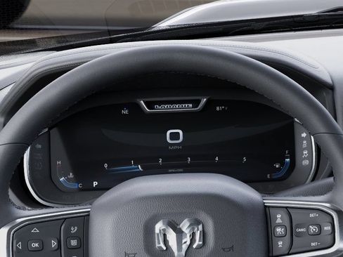 New 2026 RAM 3500 Laramie AWD/4WD image 25