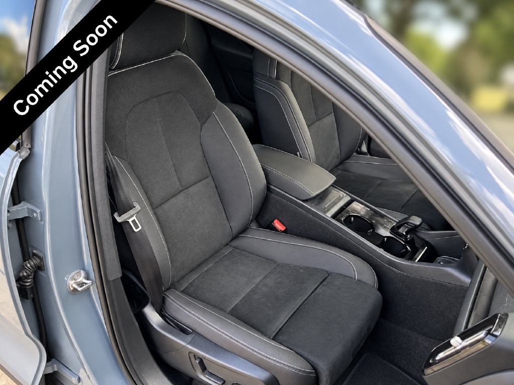 Certified 2023 Volvo C40 P8 Recharge Ultimate AWD/4WD image 8