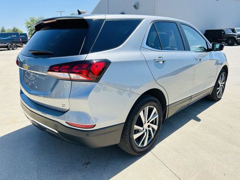 Used 2024 Chevrolet Equinox LT w/ LPO, Floor Liner Package FWD image 37