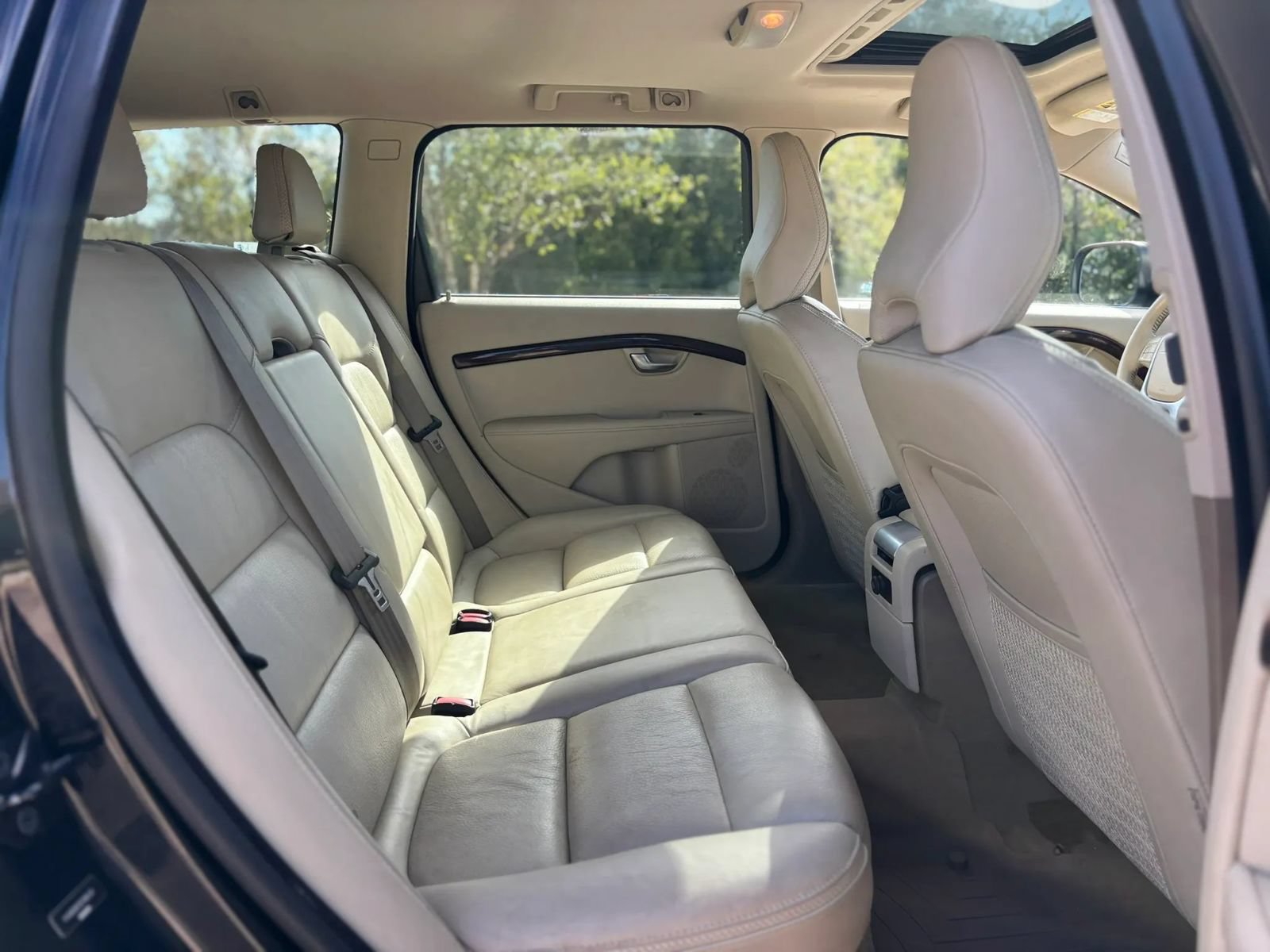 Used 2013 Volvo XC70 T6 AWD/4WD image 14