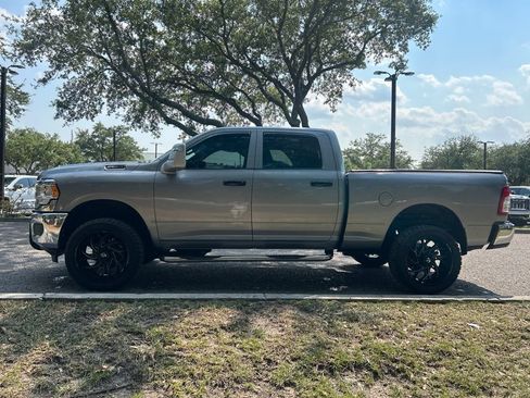 Used 2024 RAM 2500 Tradesman w/ Chrome Appearance Group AWD/4WD image 1