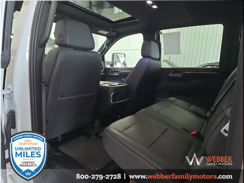 Used 2024 Chevrolet Silverado 3500 High Country w/ High Country Premium Package AWD/4WD image 19