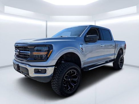 Used 2025 Ford F150 XLT w/ Equipment Group 301A Standard AWD/4WD image 7