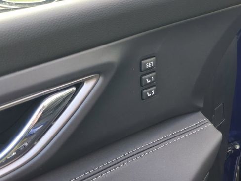 New 2026 Subaru Ascent Limited AWD/4WD image 10