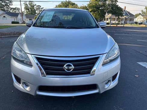 Used 2015 Nissan Sentra SR FWD image 3