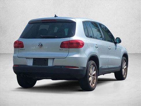 Used 2014 Volkswagen Tiguan SE FWD image 5