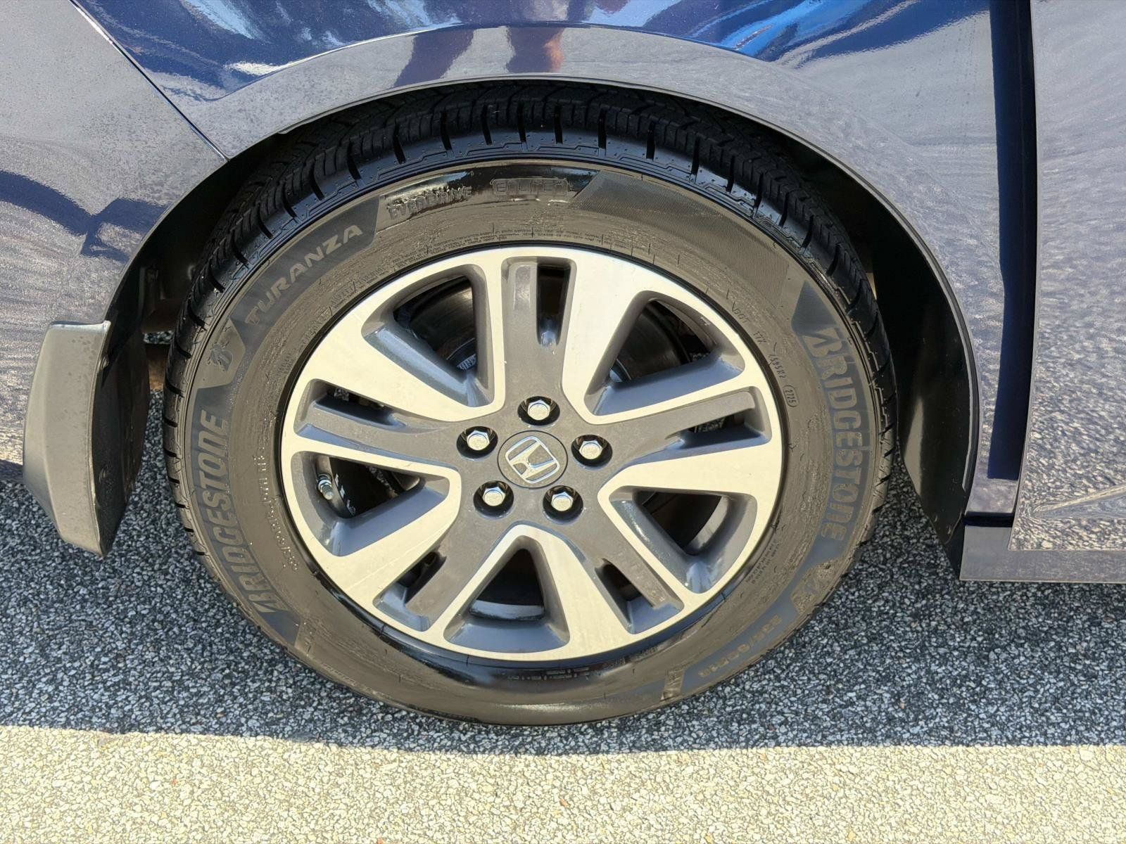 Used 2016 Honda Odyssey Touring image 17