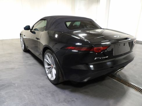 Used 2020 Jaguar F-TYPE Convertible RWD image 12
