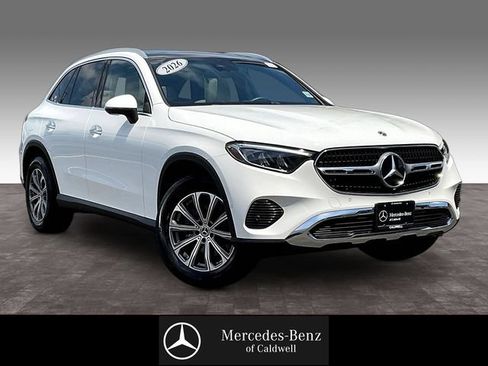 Used 2026 Mercedes-Benz GLC 300 4MATIC image 1
