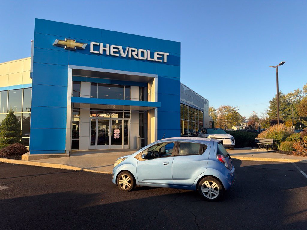 Used 2014 Chevrolet Spark LT FWD image 6