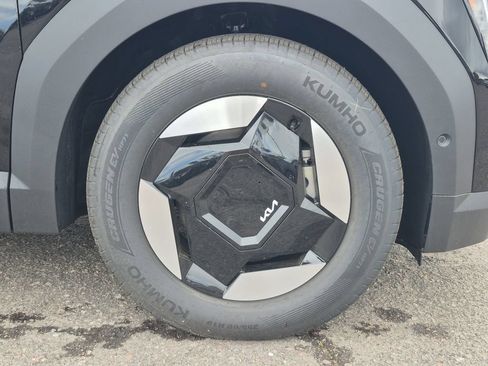 New 2026 Kia EV9 Wind AWD/4WD image 17