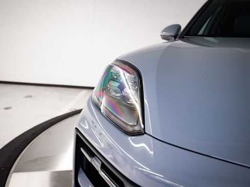 Certified 2026 Porsche Cayenne image 13