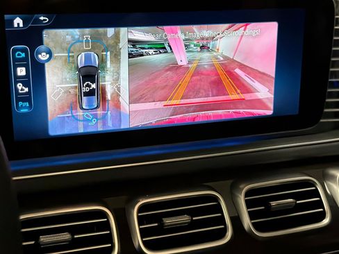 New 2026 Mercedes-Benz GLS 450 4MATIC image 20