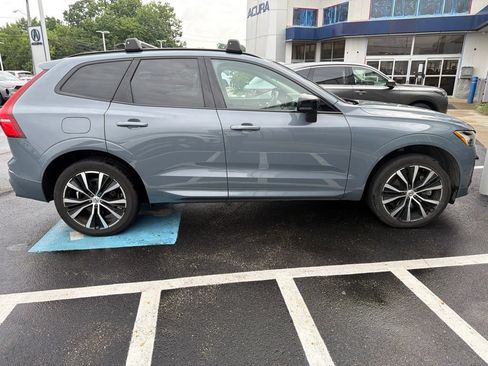 Used 2023 Volvo XC60 T8 Plus w/ Climate Package AWD/4WD image 6