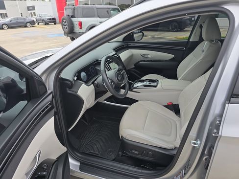 Used 2022 Hyundai Tucson Limited FWD image 5