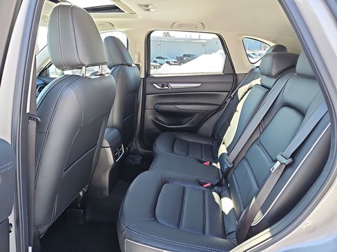 New 2025 MAZDA CX-5 AWD 2.5 S w/ Preferred Package image 8