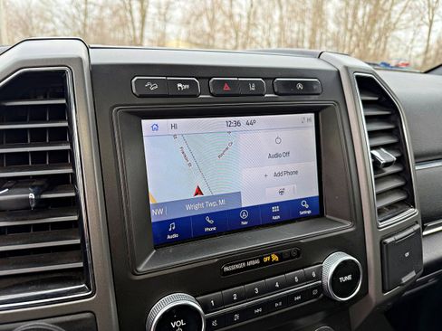 Used 2020 Ford Expedition XLT w/ Equipment Group 202A image 16