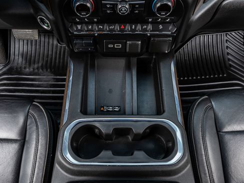 Used 2020 Chevrolet Silverado 3500 High Country w/ Z71 Off-Road Package image 24