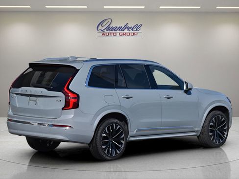 New 2026 Volvo XC90 B6 Plus w/ Protection Package Premier image 4