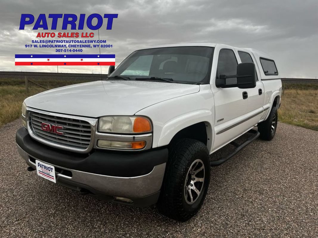 Used 2001 GMC Sierra 2500 4x4 Crew Cab HD w/ Convenience Plus Group image 1