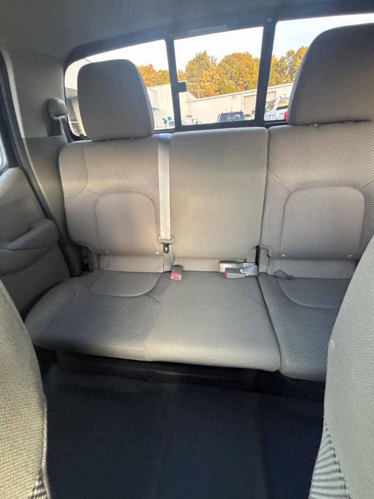 Used 2018 Nissan Frontier SV AWD/4WD image 19