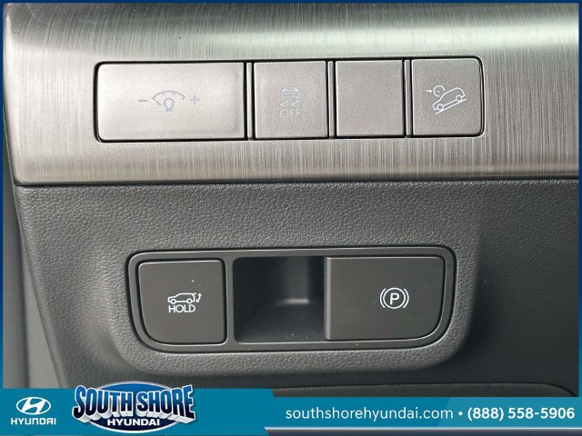 Certified 2024 Hyundai Kona Limited AWD/4WD image 22
