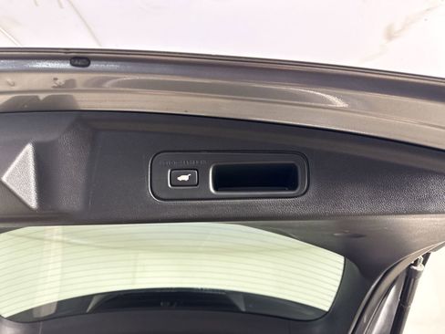 Certified 2022 Acura MDX SH-AWD w/ Advance Package image 36