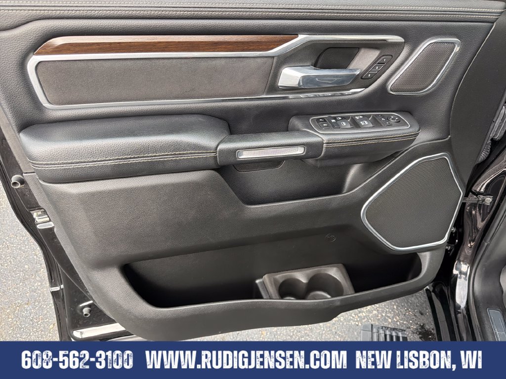 Used 2022 RAM 1500 Laramie AWD/4WD image 10