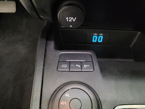 Used 2022 Ford Ranger Lariat w/ Equipment Group 501A High image 7