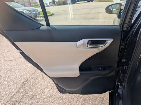 Used 2012 Lexus CT 200h Premium w/ Premium Audio Pkg image 16