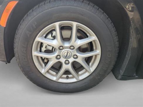 Used 2023 Chrysler Pacifica Touring-L image 24