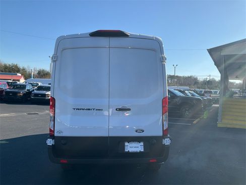 New 2026 Ford Transit 250 148 Medium Roof image 6