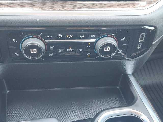 Used 2025 Chevrolet Silverado 1500 RST AWD/4WD image 19