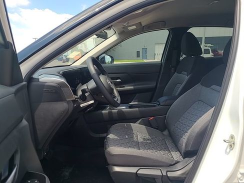 New 2026 Nissan Kicks SV w/ Cold Weather Package FWD image 11