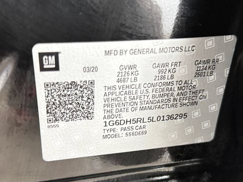 Used 2020 Cadillac CT4 V w/ Climate Package AWD/4WD image 30