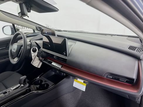 New 2026 Toyota Prius Plug-In Hybrid image 28