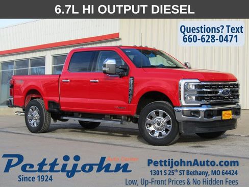 Used 2025 Ford F250 Lariat w/ Chrome Package image 1