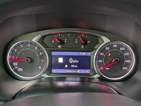 Used 2021 GMC Acadia SLT image 27