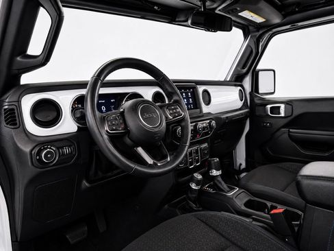 Used 2021 Jeep Wrangler Unlimited Sport AWD/4WD image 13