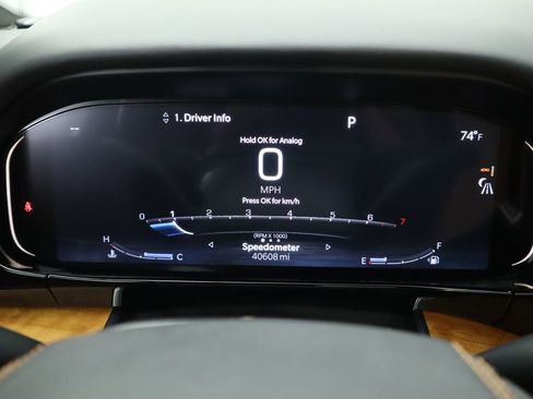 Used 2022 Jeep Grand Wagoneer Series III w/ Flexible Seating Group image 36