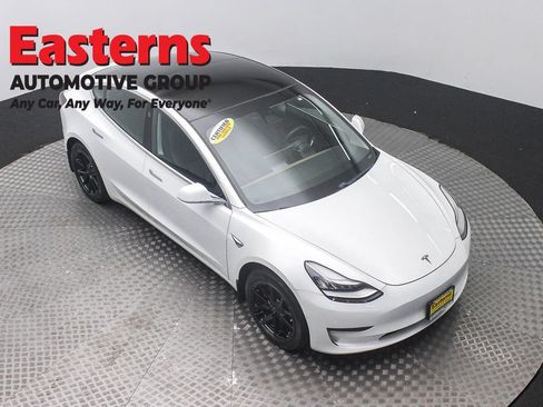 Used 2020 Tesla Model 3 Long Range AWD/4WD image 3