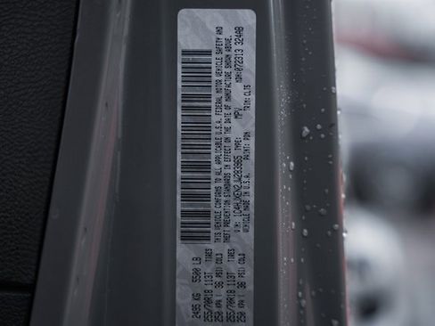 Used 2018 Jeep Wrangler Unlimited Sahara w/ Dual Top Group image 40