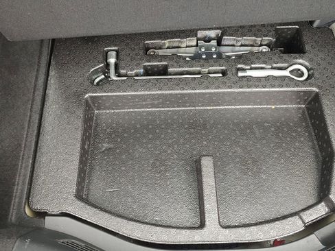 Used 2018 Honda Fit EX image 25