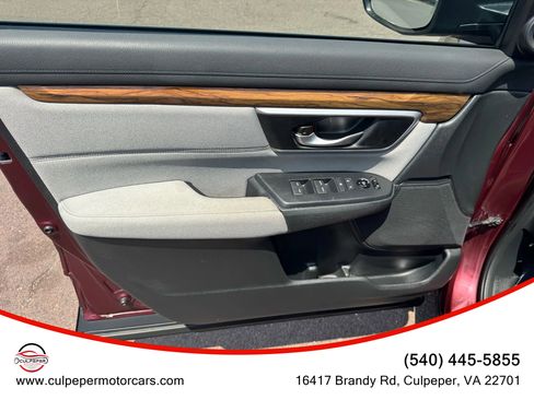 Used 2018 Honda CR-V EX image 9