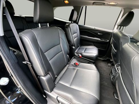 Used 2022 Honda Pilot Elite image 21